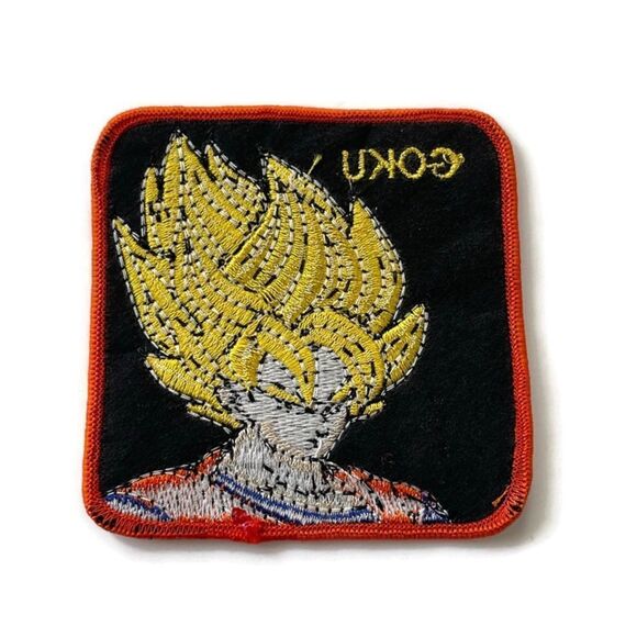 Goku Square Trucker Embroidered Sew On Patch - Picture 4 of 4